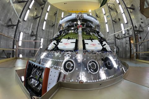 orion spacecraft artemis 2